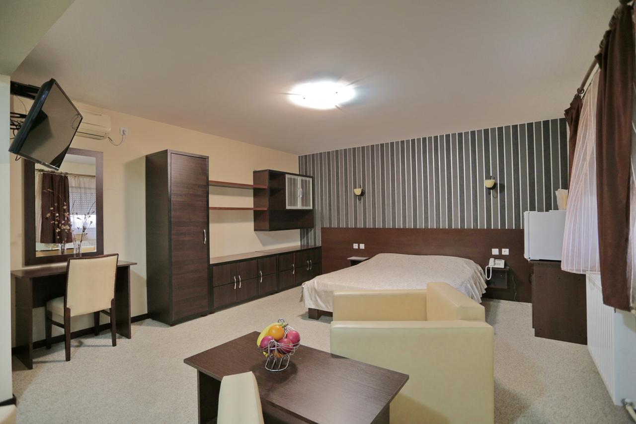 Motel Knez Sombor Dış mekan fotoğraf