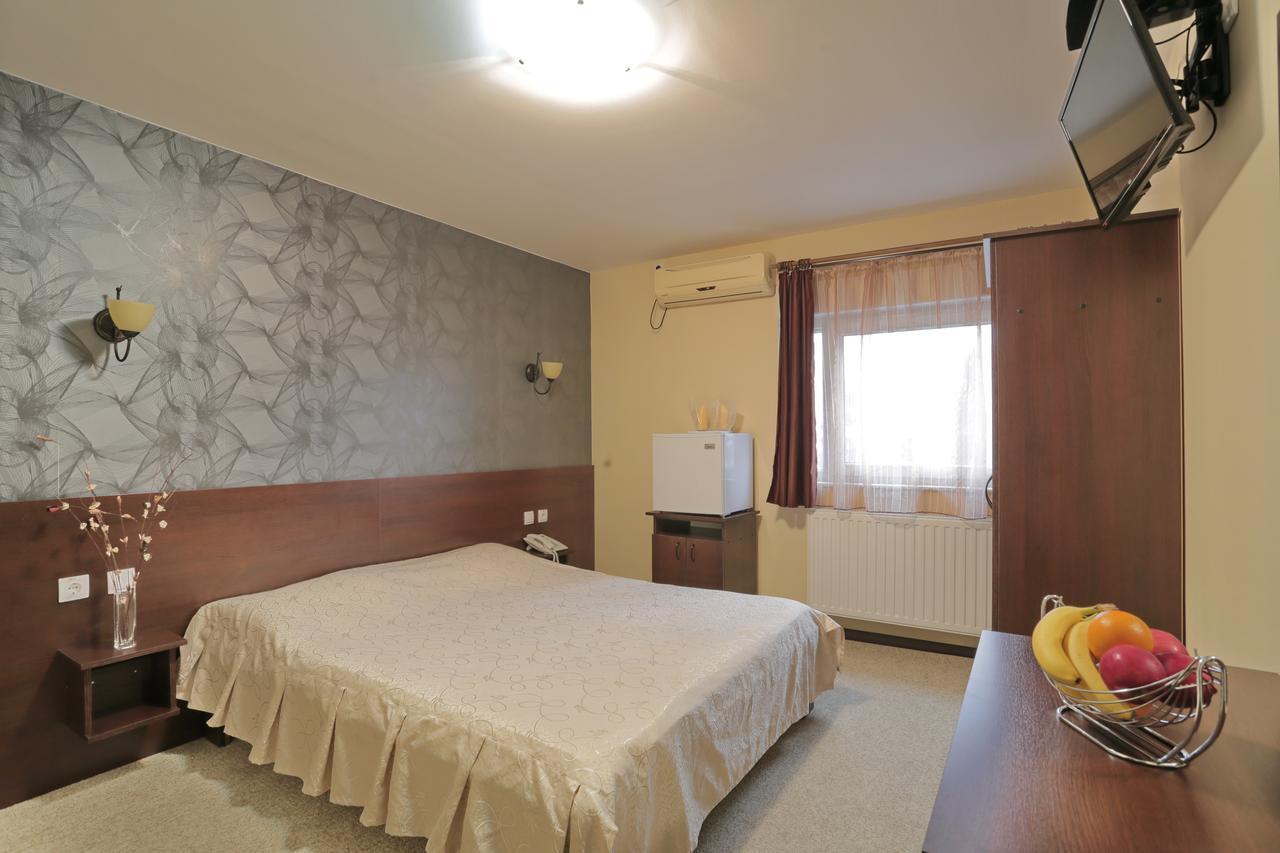 Motel Knez Sombor Dış mekan fotoğraf